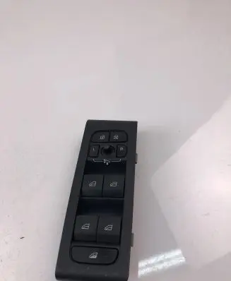 Volvo XC40 Electric window control switch 32256757