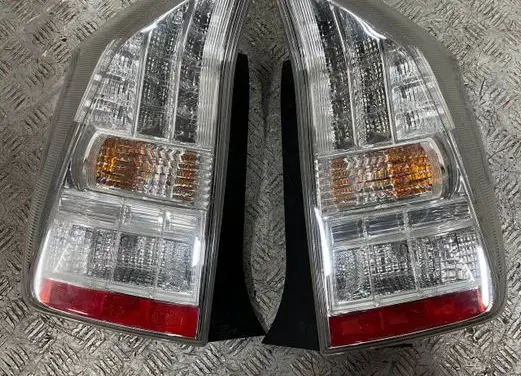 Toyota Prius (XW30) Rear/tail lights set 8155047122 8155147122
