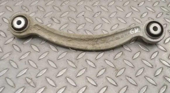 Mercedes-Benz C W205 Rear upper control arm/wishbone A20409FI
