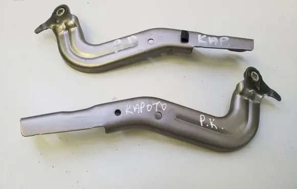 Chrysler Pacifica Engine bonnet/hood hinges VL107 VR107