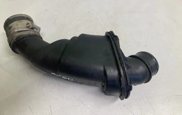 Volvo XC60 Intercooler hose/pipe 30778734 5307787340