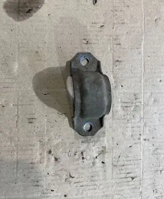 BMW 1 F20 F21 Sway bar bush bracket, front 6792207