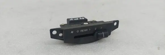 Mazda MPV II LW Climate control unit 