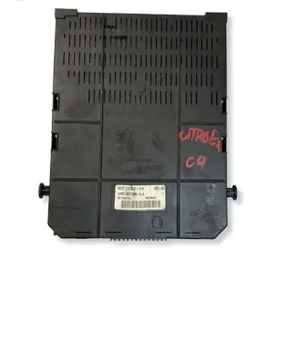 Citroen C4 I Fuse module 9660105980