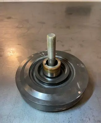 BMW M5 F90 Crankshaft pulley 7852253 11237852253