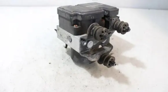 Volkswagen Jetta V ABS Pump