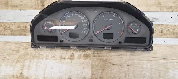 Volvo S80 Speedometer (instrument cluster) 9472452