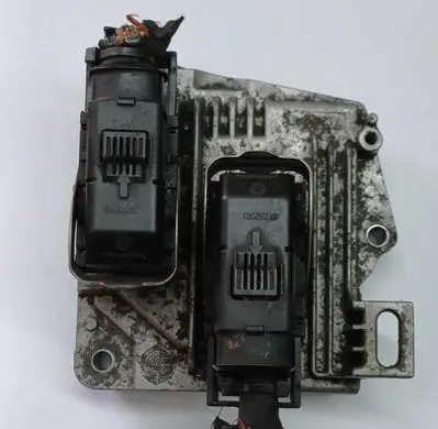 Opel Astra H Engine control unit/module 12230740 MT35E DTXW