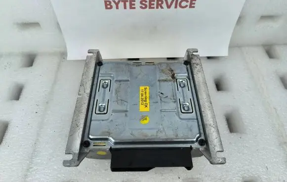 Volkswagen PASSAT B7 Sound amplifier 5C6035456A