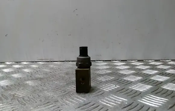 Air conditioning (A/C) pressure sensor