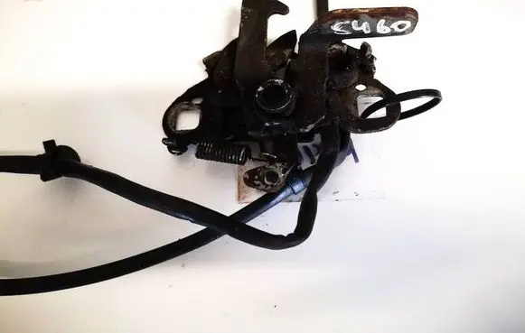 Engine bonnet/hood lock/catch