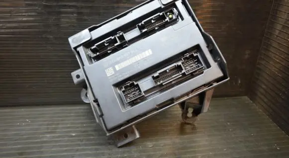 Audi A4 S4 B8 8K Comfort/convenience module 8K0907064CC