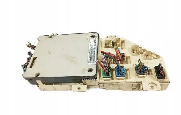 Chrysler 300M Charging relay P04602282AE
