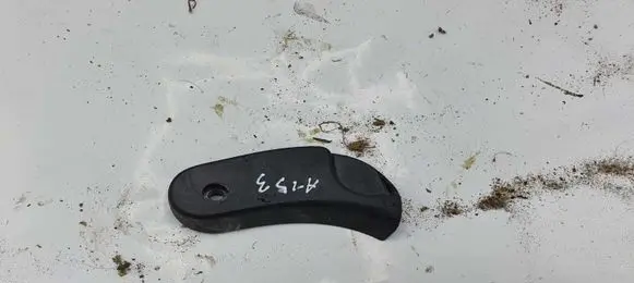 BMW 3 E46 Engine bonnet (hood) release handle 8223163 11970213