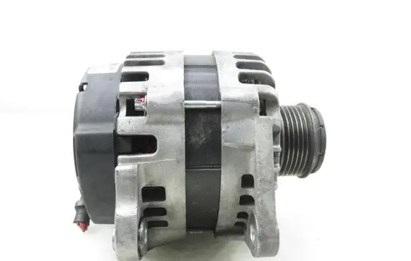 Opel Zafira B Generator/alternator STX100442
