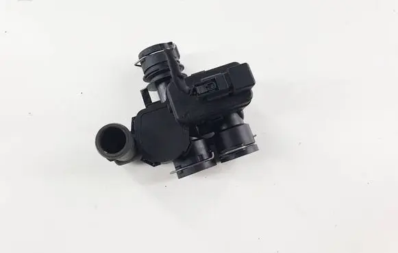 Mercedes-Benz CLS C219 Electric auxiliary coolant/water pump A2118320084