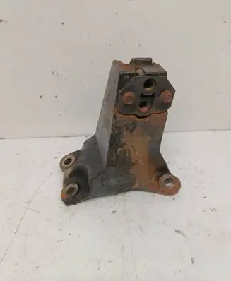 KIA Optima Engine mounting bracket
