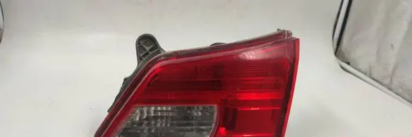 Subaru Legacy Tailgate rear/tail lights 13220072