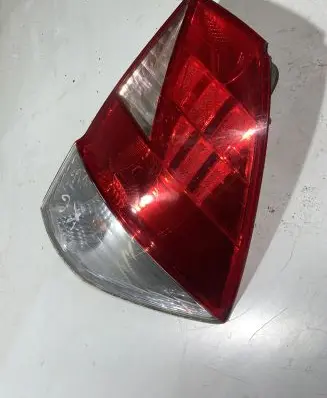 Honda FR-V Rear/tail lights