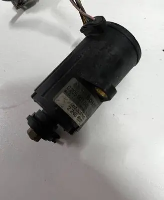 BMW 5 E39 Accelerator throttle pedal 0205001040