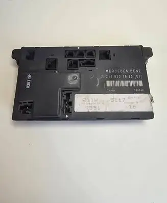 Mercedes-Benz E W211 Door control unit/module 2118201685