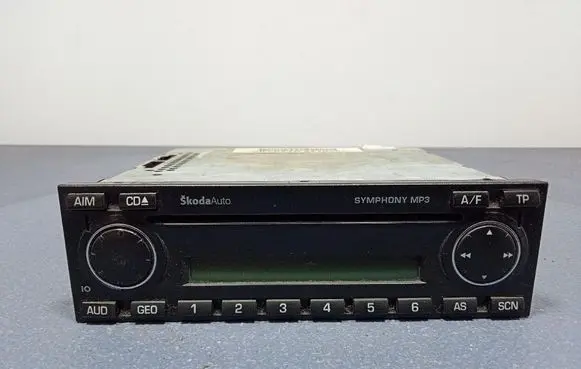Skoda Superb B5 (3U) Radio/CD/DVD/GPS head unit 1U0035156F