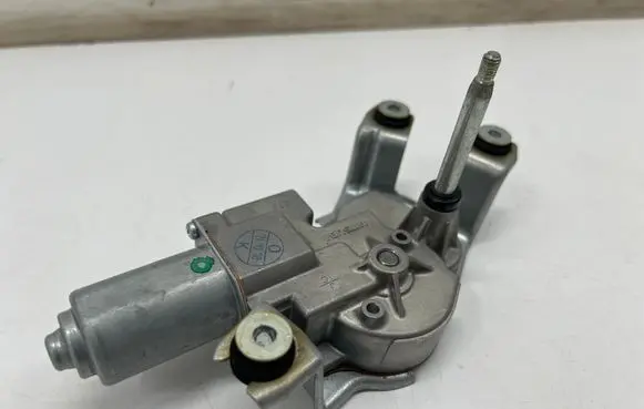 BMW 2 Active Tourer U06 Rear window wiper motor 7954727