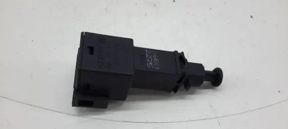 Volkswagen Golf IV Brake pedal sensor switch 1J0945511A
