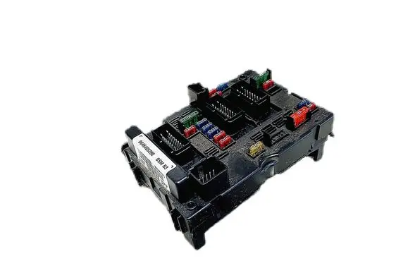 Peugeot 206+ Fuse module 9646405280