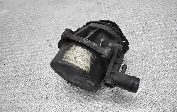 Renault Laguna II Vacuum pump 8200072985