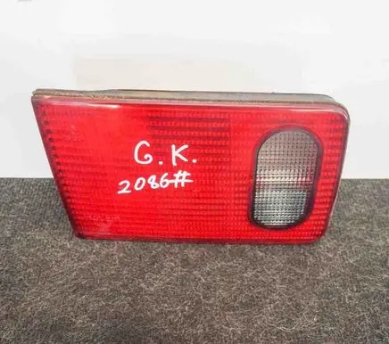 Tailgate rear/tail lights