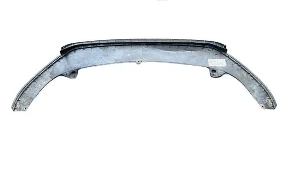 Front bumper lip