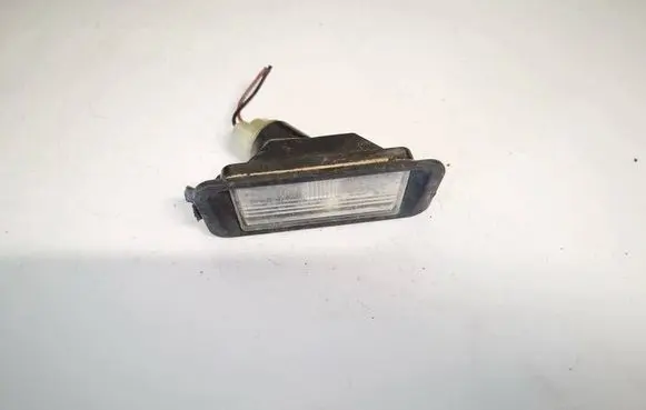 Nissan Almera Tino Number plate light