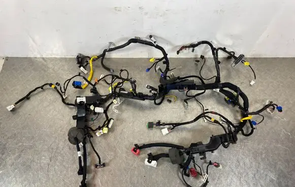 Genesis GV70 Panel wiring 91110AR780