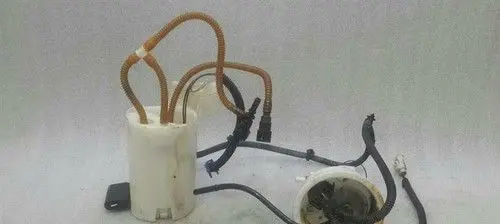 BMW Z4 E85 E86 In-tank fuel pump 7198097