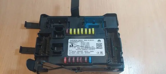 Jeep Compass Central body control module P68381687AB 28603543
