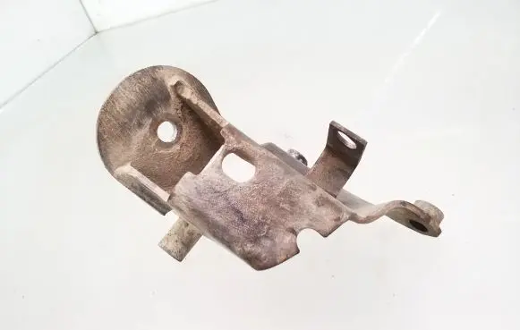 Volkswagen Golf II Engine mounting bracket