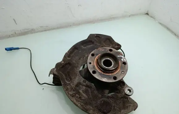 Peugeot 508 Front wheel hub