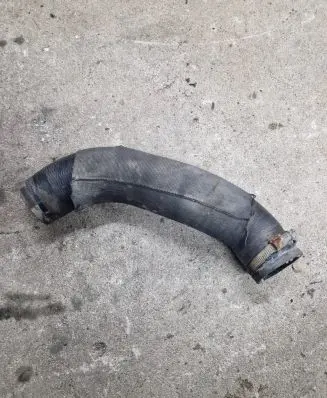 Ford Mondeo MK IV Intercooler hose/pipe