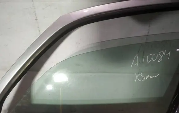 Citroen Xsara Picasso Front door window glass four-door as2