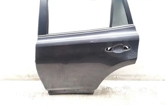 Rear door