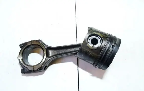 Renault Scenic I Piston with connecting rod