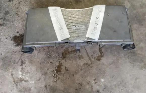 Mercedes-Benz S W220 Engine cover (trim) S600
