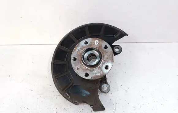 Volkswagen PASSAT B8 USA Front wheel hub