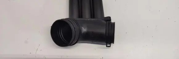 Air intake hose/pipe