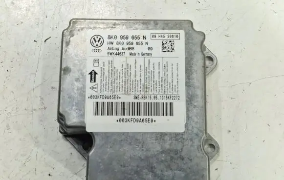 Audi A5 8T 8F Airbag control unit/module 8K0959655N 5WK44637