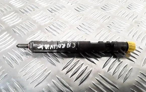 Fuel injector