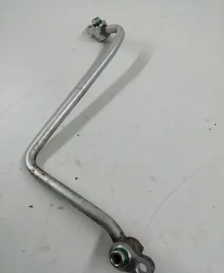 Hyundai Kona I Air conditioning (A/C) pipe/hose