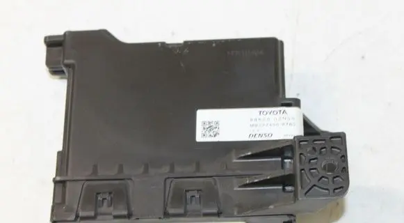 Toyota Auris E180 Air conditioning/heating control unit 8865002N00