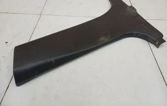 Mazda Premacy (B) pillar trim (top) C14568230